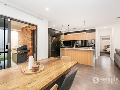 20A Arthur Road, Hamilton Hill WA 6163