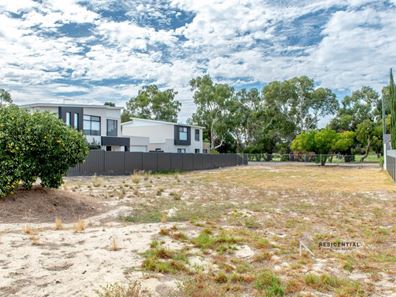 35 Hayes Avenue, Yokine WA 6060