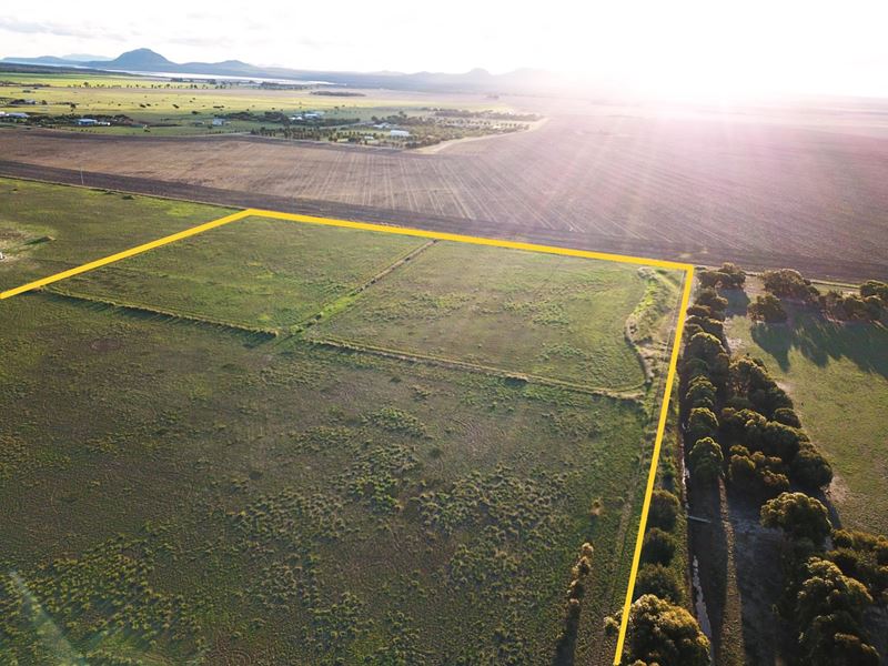519/ Verrucosa Parade, Hopetoun WA 6348