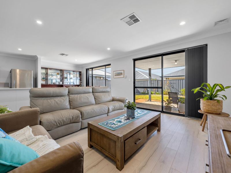 45 Dickerson Loop, Hammond Park