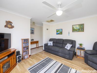 3 Fordham Drive, Swan View WA 6056