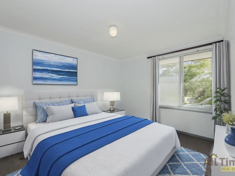 24/1 Clydesdale Street, Como WA 6152