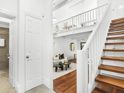 2 Court Street, Highgate WA 6003