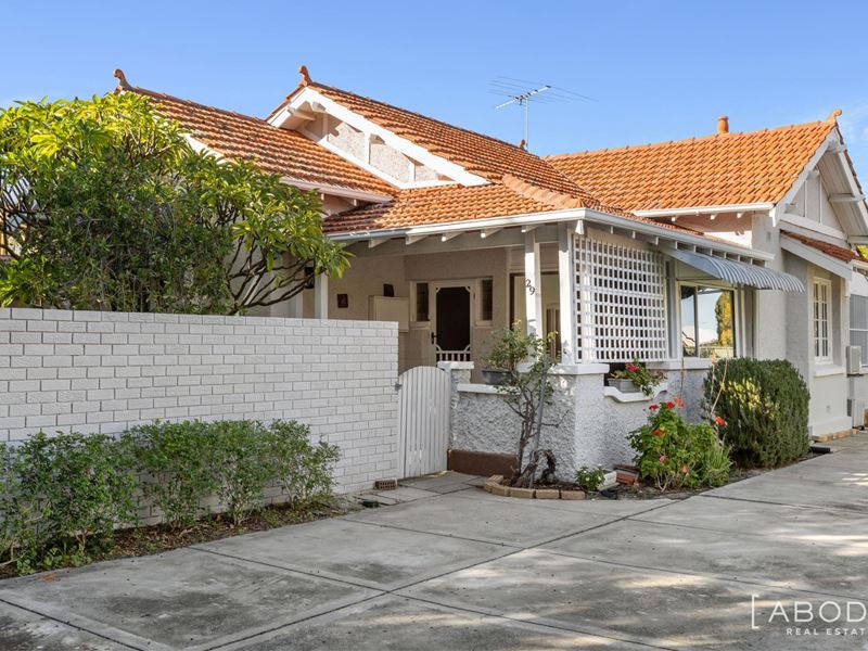 29 Caporn Street, Crawley WA 6009