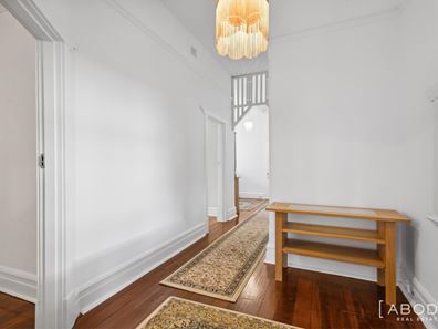 29 Caporn Street, Crawley WA 6009