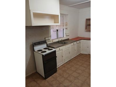 38 Watson Street, Mount Magnet WA 6638
