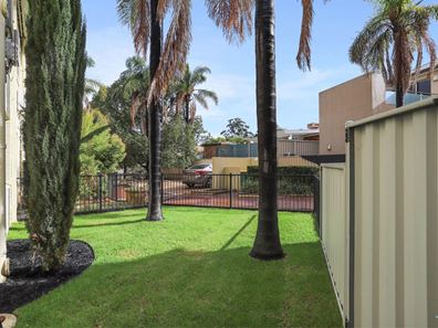 5/57 Park Street, Como WA 6152