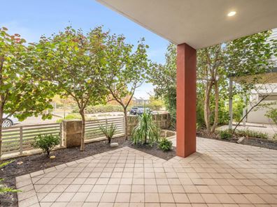 10 Congenial Loop, Atwell WA 6164