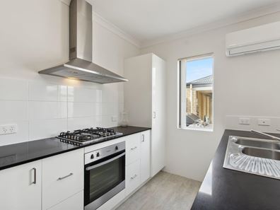 8 Minegara Lane, Ellenbrook WA 6069