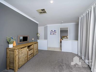 19 Blue Wren Drive, Eaton WA 6232