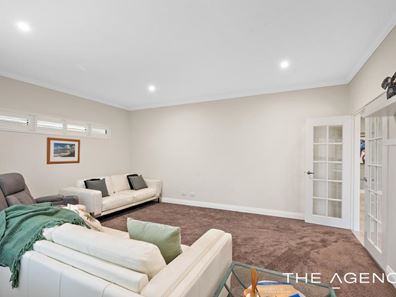 12 Cherub Terrace, Atwell WA 6164