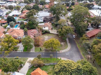 2 Shann Street, Floreat WA 6014