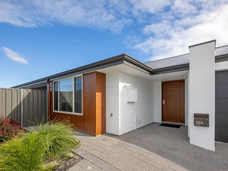 23B Stirling View Drive, Lange
