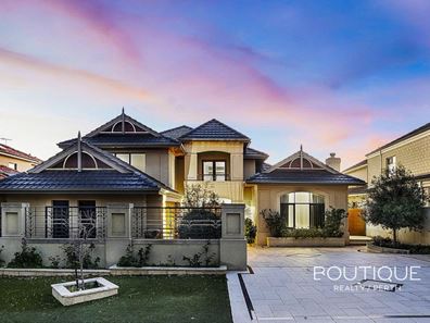 17 Midi Terrace, Hillarys WA 6025