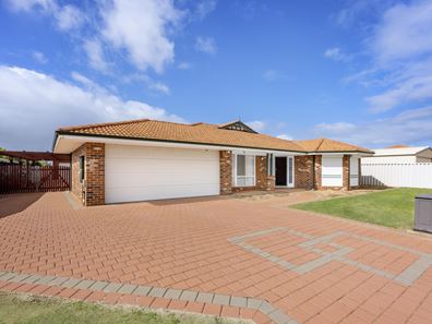 4 Reg Percy Street, Mount Tarcoola WA 6530