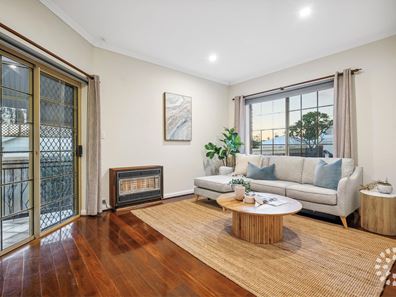 28 Sawle Road, Hamilton Hill WA 6163