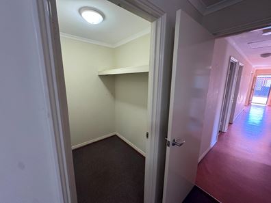 8/23 Mclennan Drive, Newman WA 6753