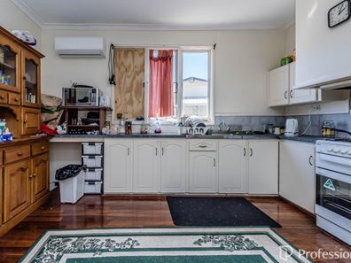 15 Rifle Range Road, Rangeway WA 6530