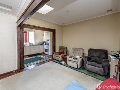 15 Rifle Range Road, Rangeway WA 6530