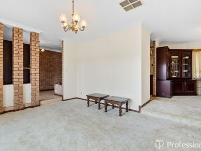21 Naunton Crescent, Eden Hill WA 6054