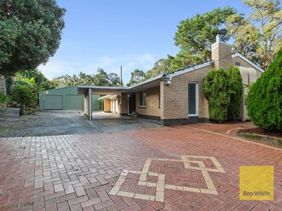 25 Seaview Terrace, Kalamunda WA 6076