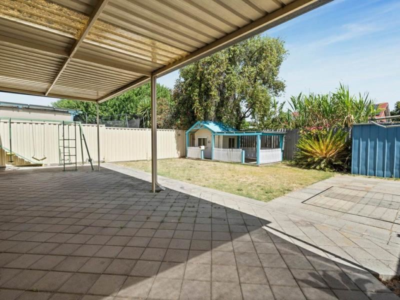 9B Upton Place, Langford WA 6147