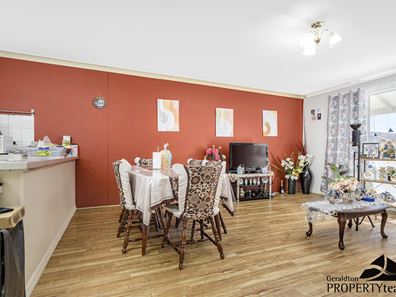 11/450 Chapman Road, Bluff Point WA 6530