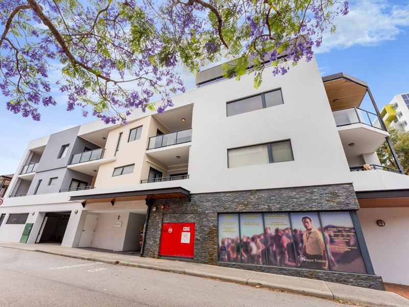 12/2 Pisconeri Street, Perth WA 6000