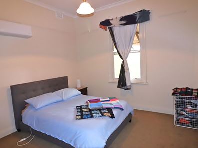 21 Quinlan  Street, Wongan Hills WA 6603