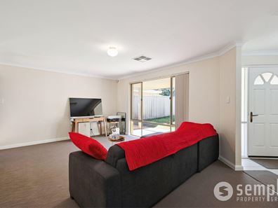 3 Bainton Road, Leeming WA 6149