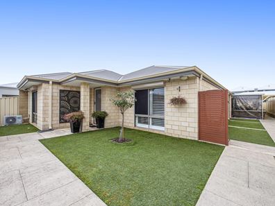 15 Cheney Loop, Secret Harbour WA 6173