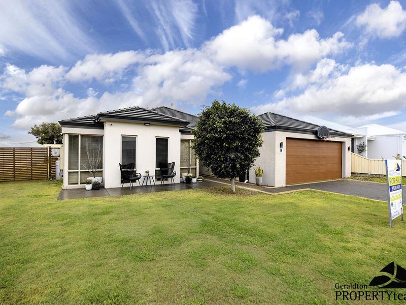 9 Portside Road, Drummond Cove