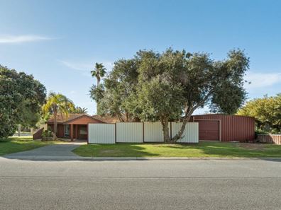10 Doveridge Drive, Duncraig WA 6023