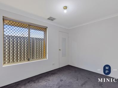 6/95 George  Way, Cannington WA 6107