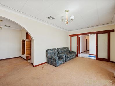 59 Cookham Road, Lathlain WA 6100