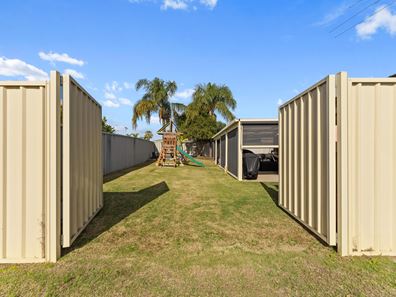 11 Mackay Place, Cooloongup WA 6168