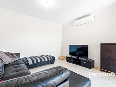 6/64 Dowitcher Loop, Gosnells WA 6110