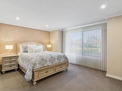 3 Saint Claire Gardens , Atwell WA 6164