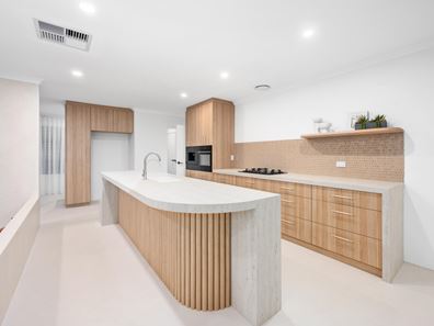 4A First Avenue, Applecross WA 6153