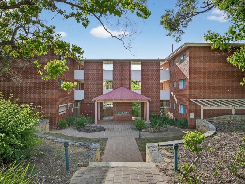 15/14 Canham Way, Orelia