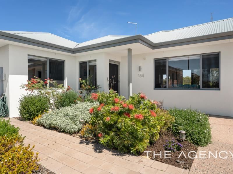 154/100 Clementine Boulevard, Treeby WA 6164