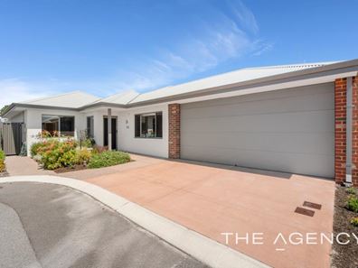 154/100 Clementine Boulevard, Treeby WA 6164