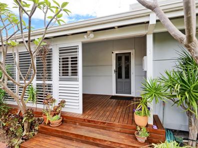 5 Harris Street, Carlisle WA 6101