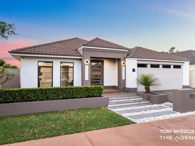 41 Barbarossa Drive, Caversham WA 6055