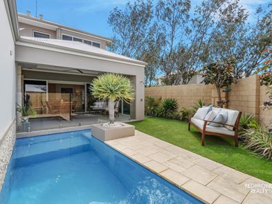 10 Picnic Parade, Burns Beach WA 6028