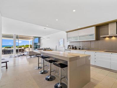 4/100 Country Club Drive, Dawesville WA 6211