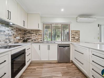 857 Brookton Highway, Roleystone WA 6111