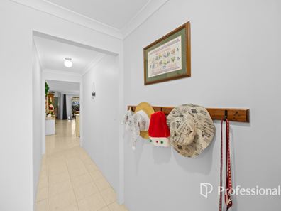16 Norfolk Lane, Australind WA 6233
