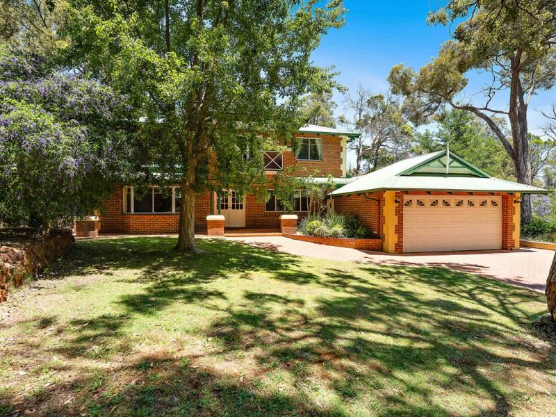 1 Sophia Grove, Roleystone WA 6111