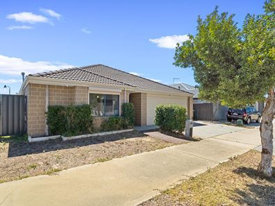 3 Barrington Approach, Lakelands WA 6180